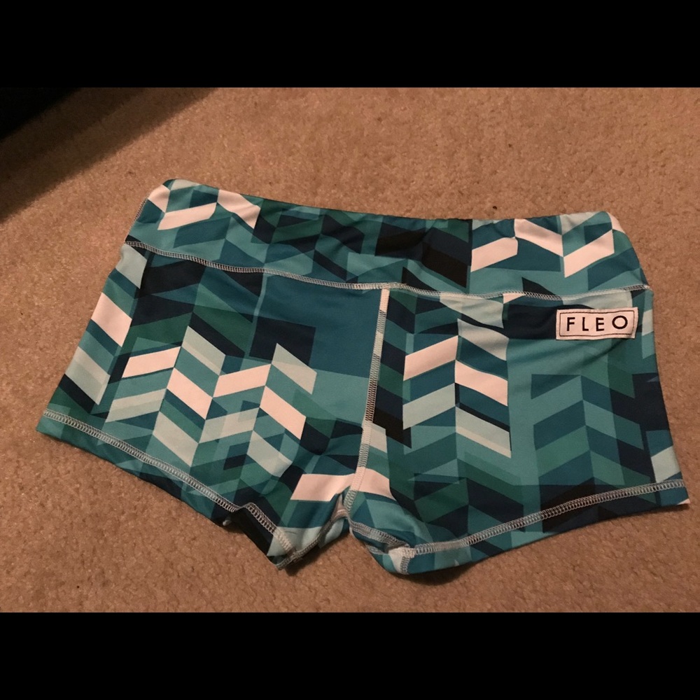 Xl FLEO shorts